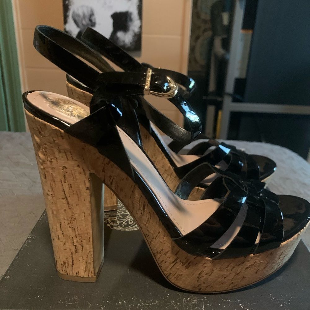 Vince Camuto Black Patent heels Size 9.5 - Picture 11 of 13